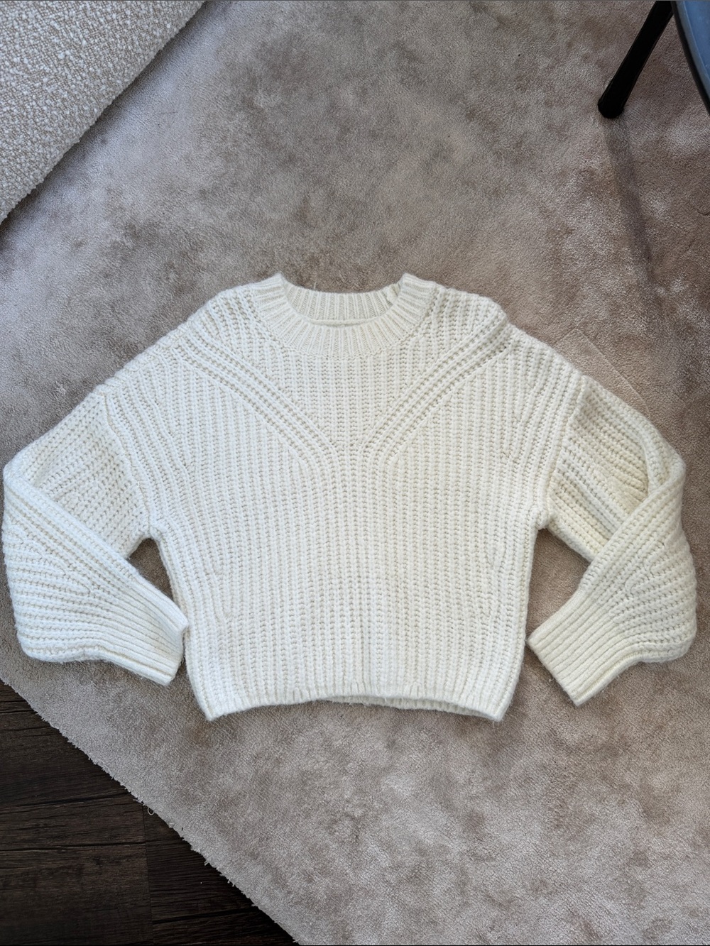 Abercrombie & Fitch Ivory Ribbed Crewneck Sweater
